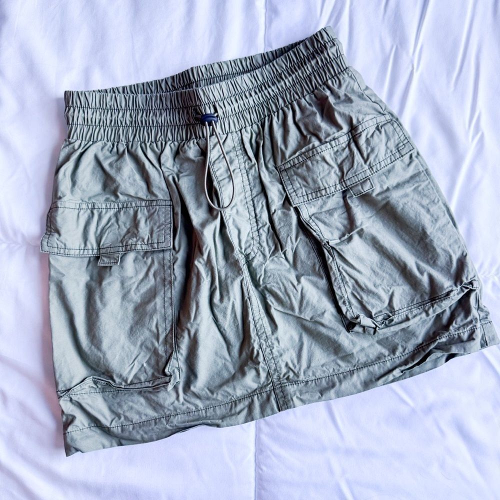Wild Fable olive green Elastic Waist Skirt